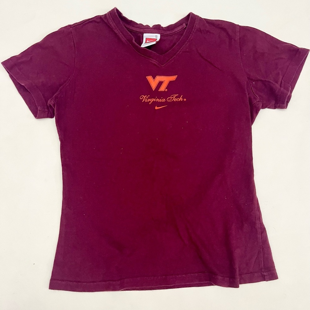 Nike Virginia Tech Hokies women’s size small v neck fitted short sleeve shirt
